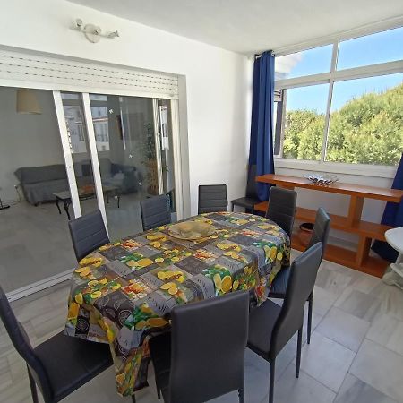 Suites Center Recinto Ferial Fuengirola Extérieur photo