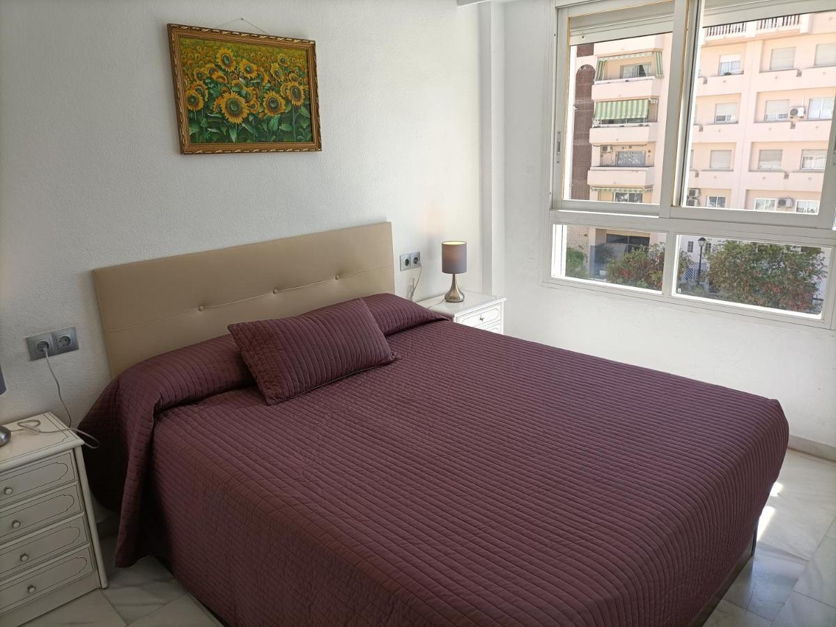 Suites Center Recinto Ferial Fuengirola Extérieur photo