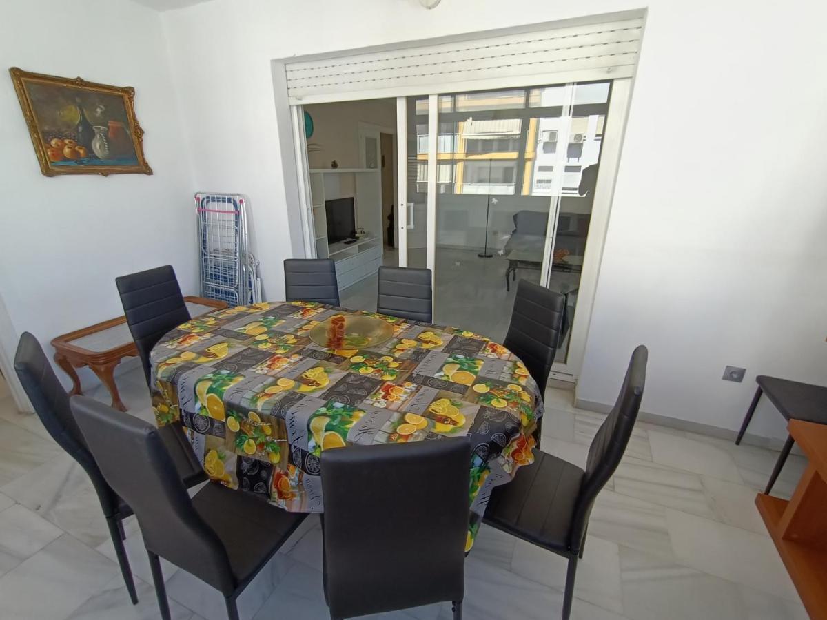 Suites Center Recinto Ferial Fuengirola Extérieur photo
